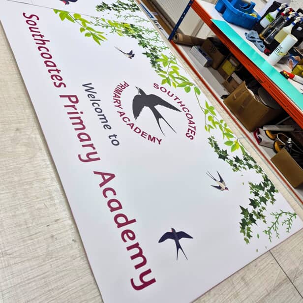 An image of the Southcoates signage from another angle.